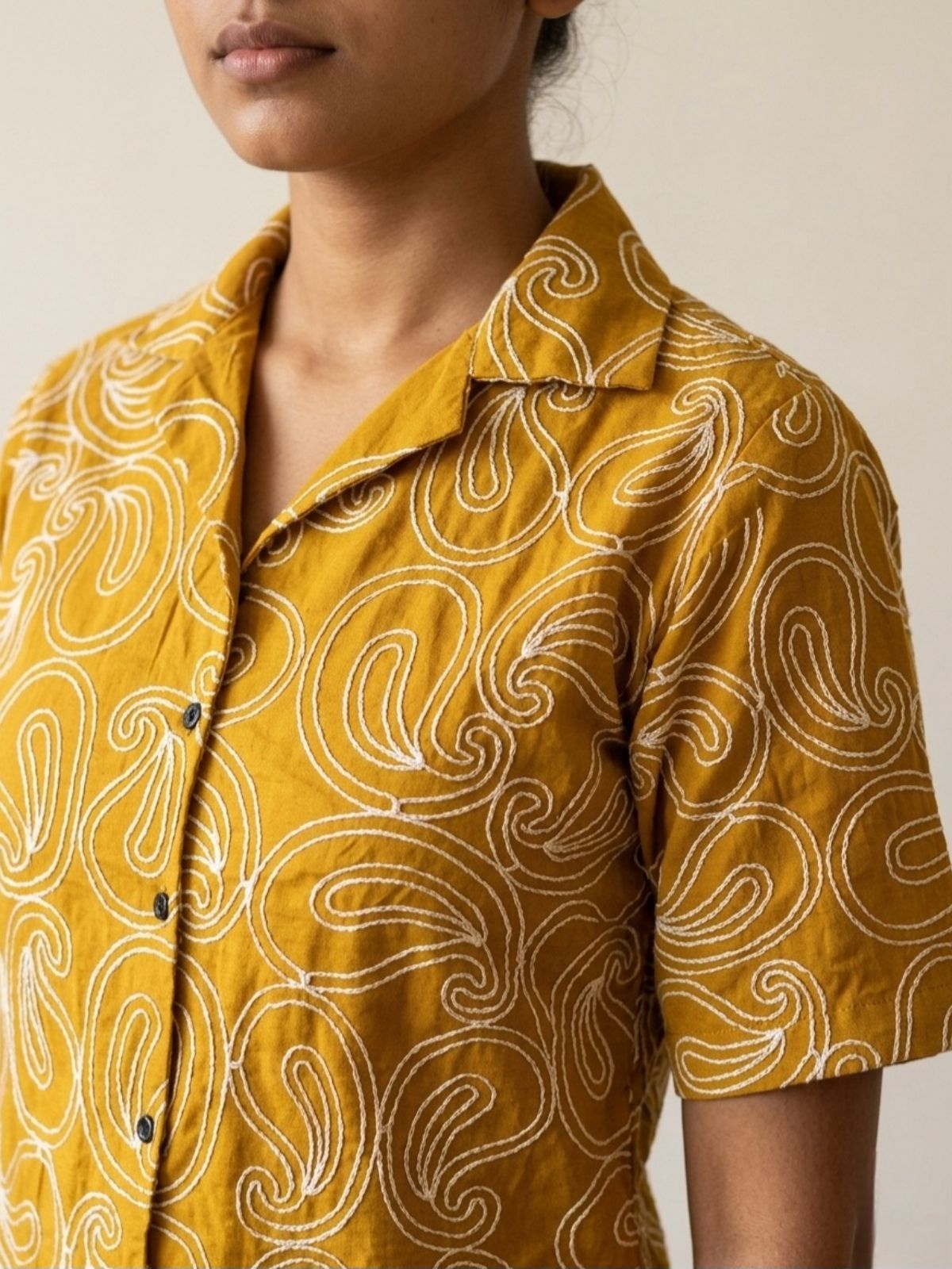 Mysa Cropped Shirt