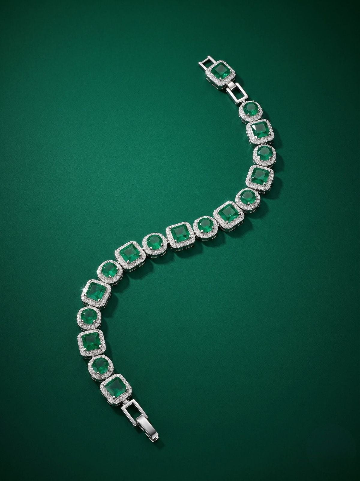 Verelle Emerald Link Bracelet