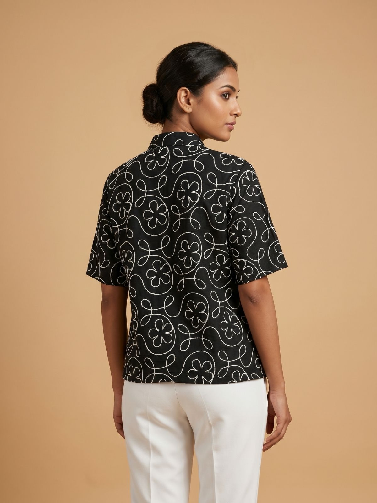 Noir Cropped Shirt