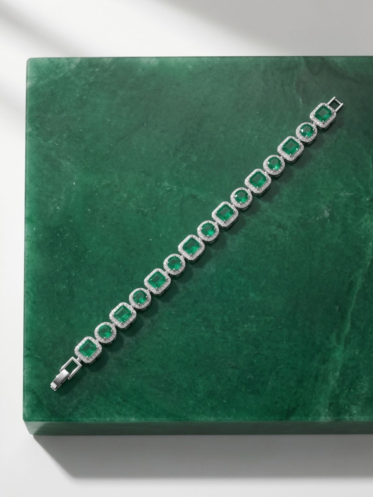 Verelle Emerald Link Bracelet