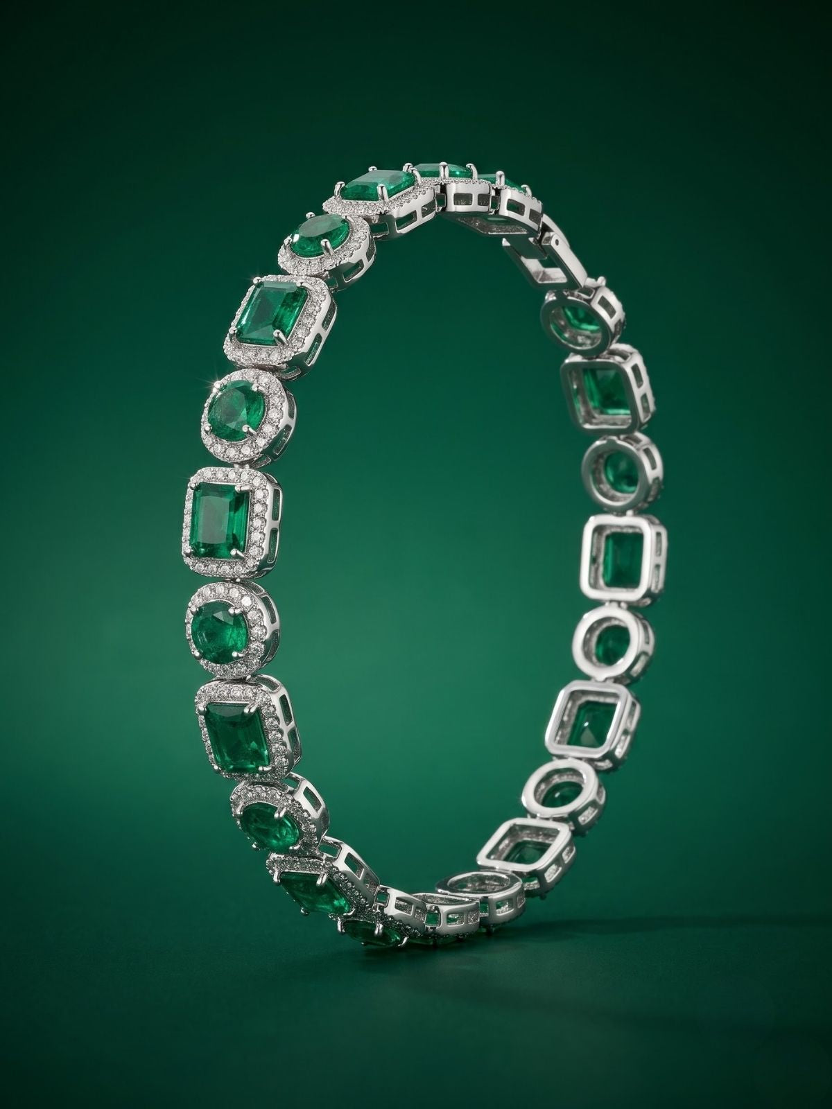 Verelle Emerald Link Bracelet