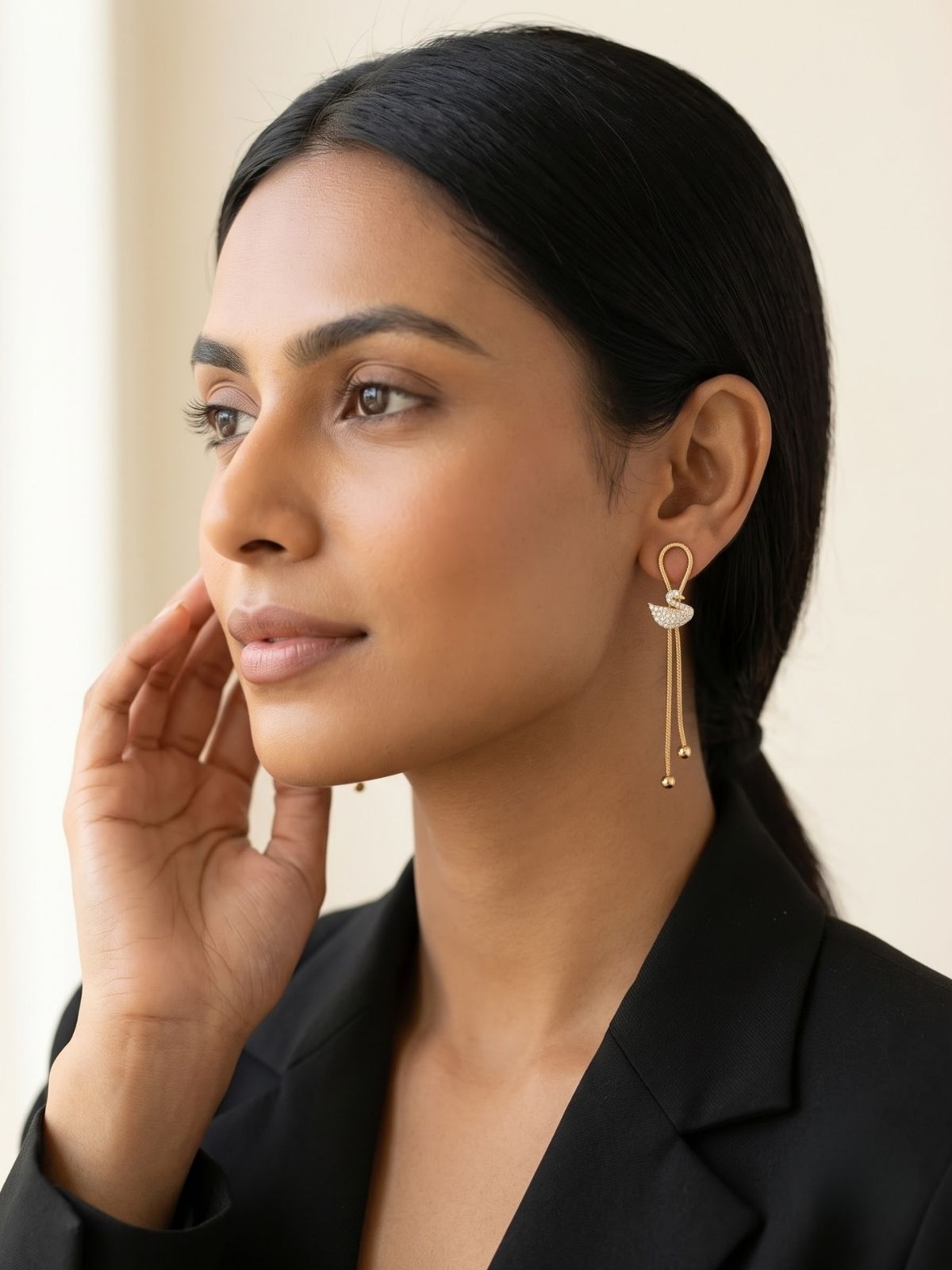Sorelle Swan Chain Earrings