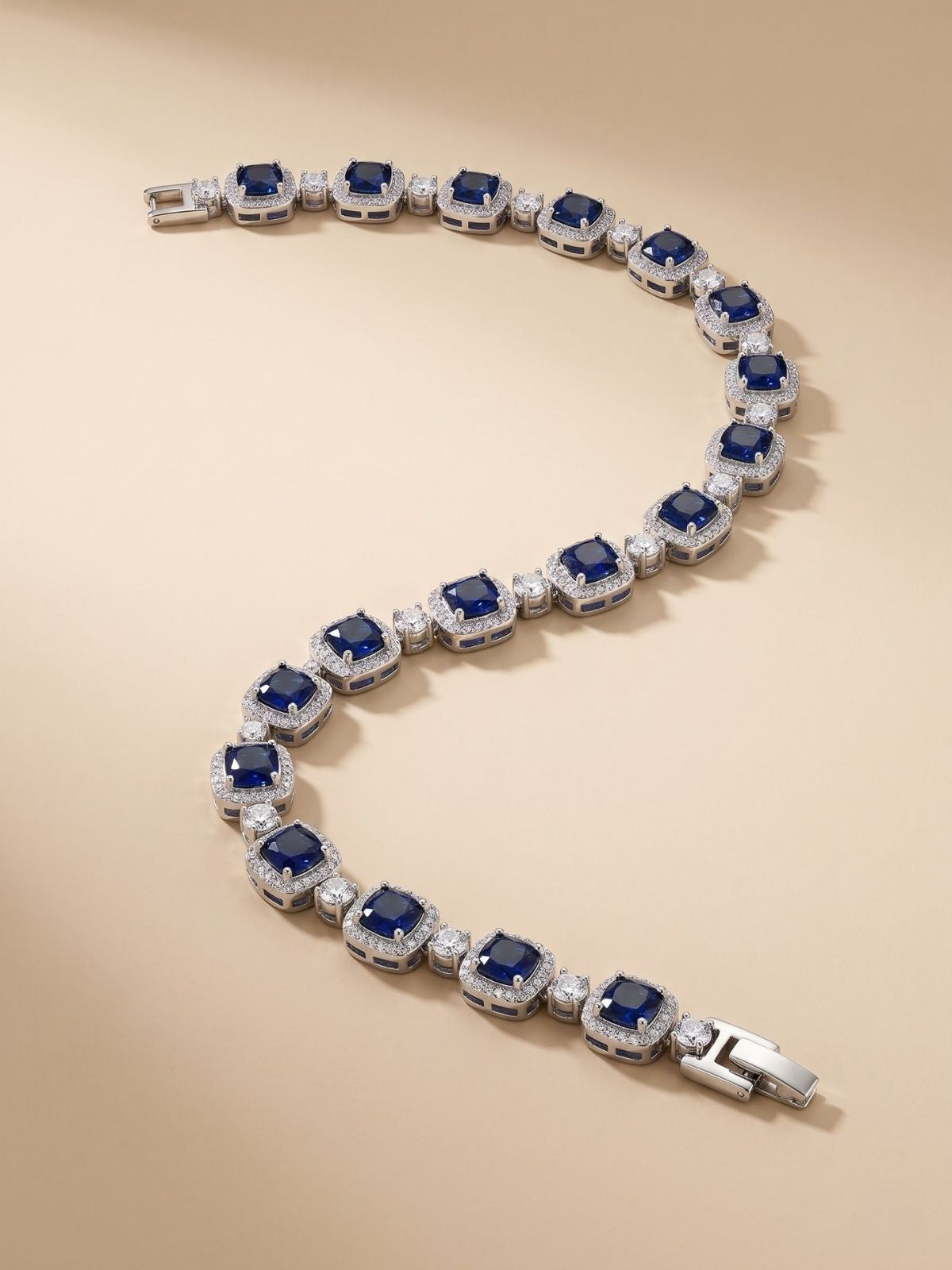 Saphira Link Bracelet