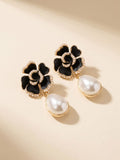 Noire Pearl Bloom Earrings