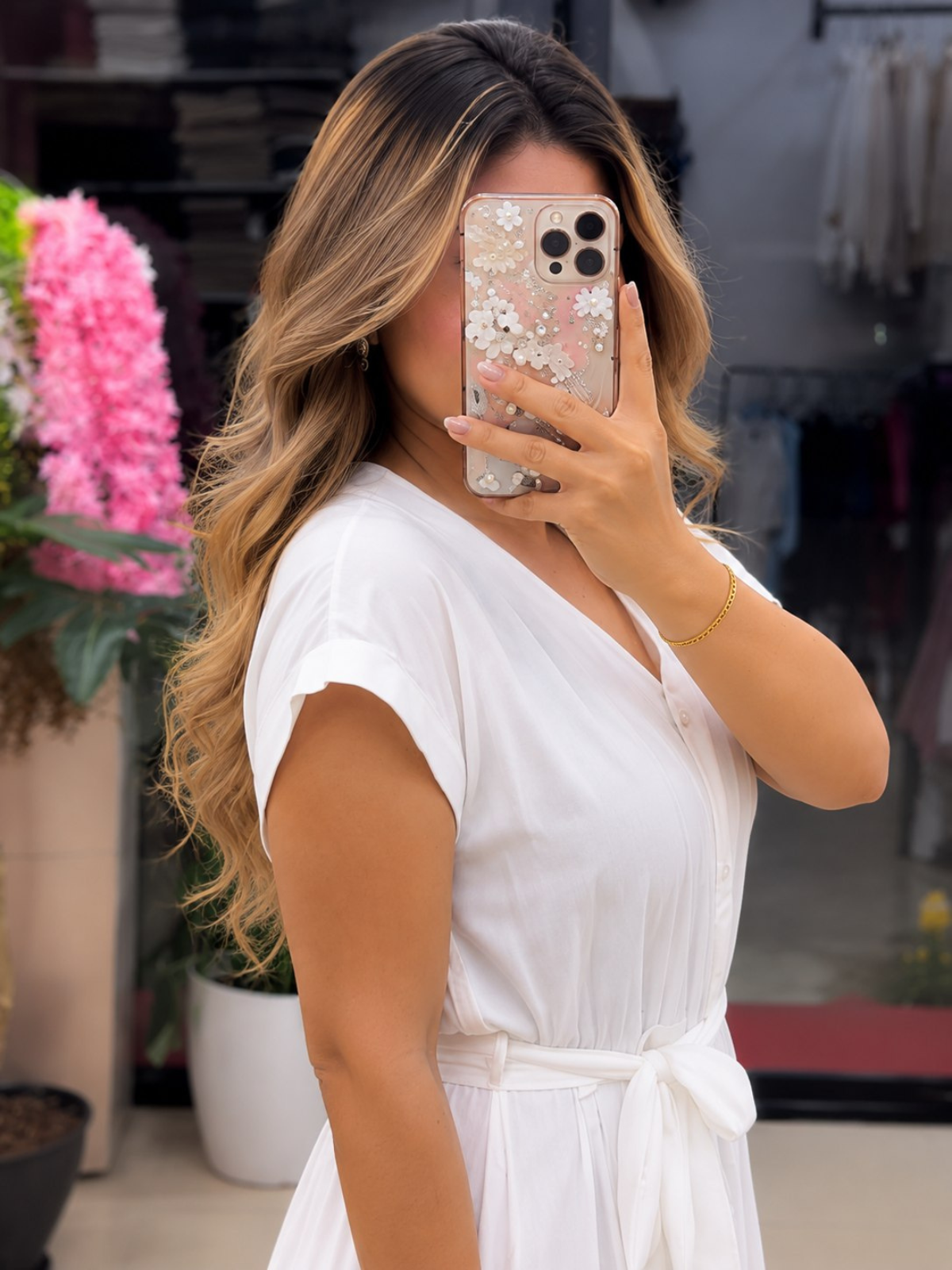 Elowen Ivory