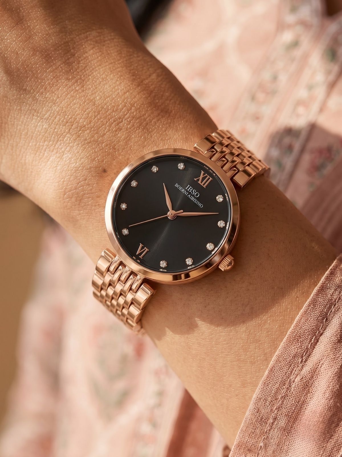 Seravelle Noir Rose Watch