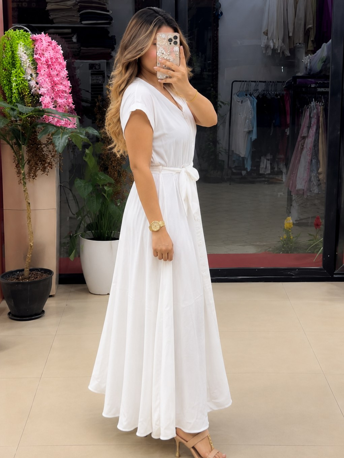 Elowen Ivory