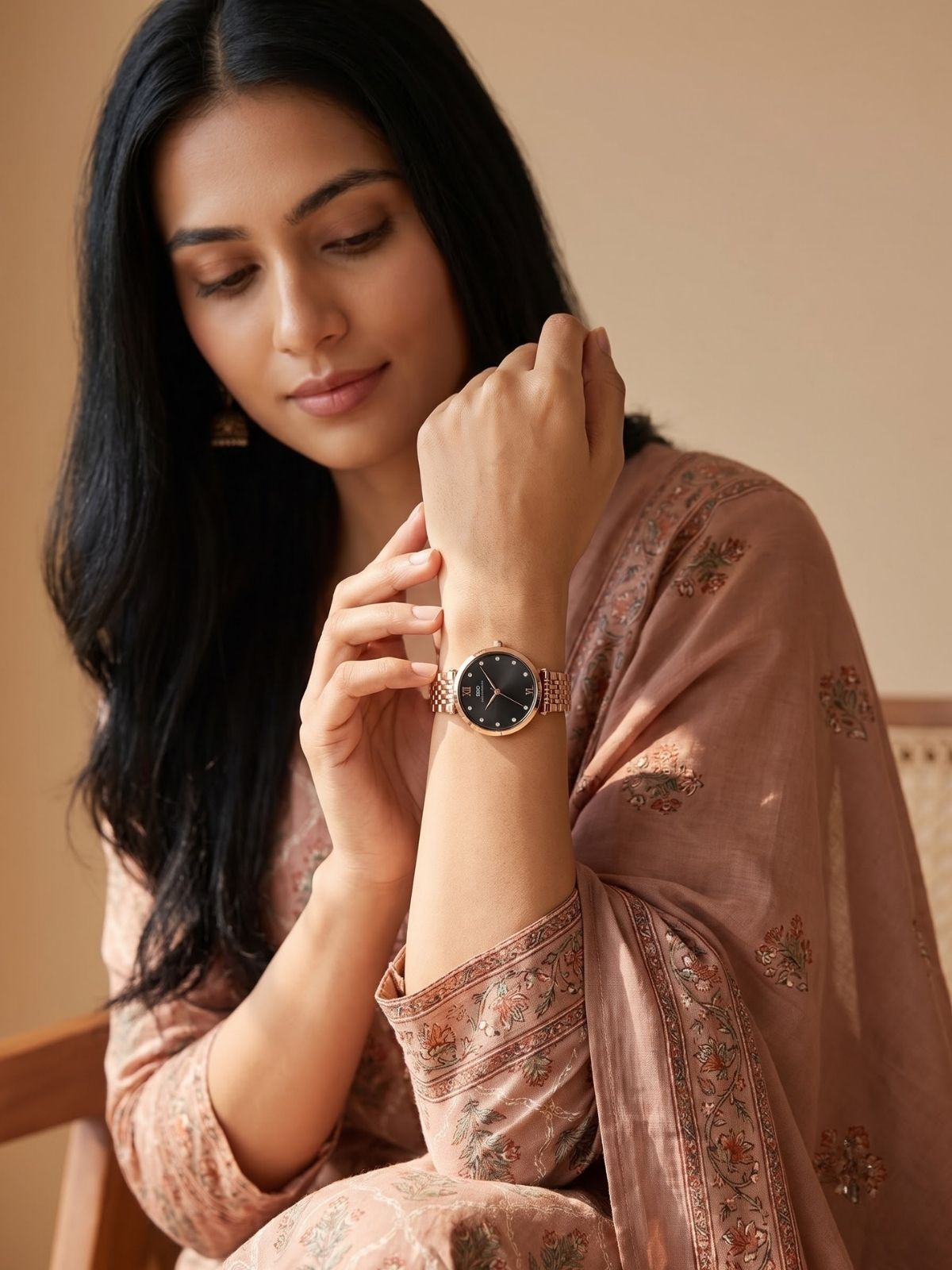 Seravelle Noir Rose Watch